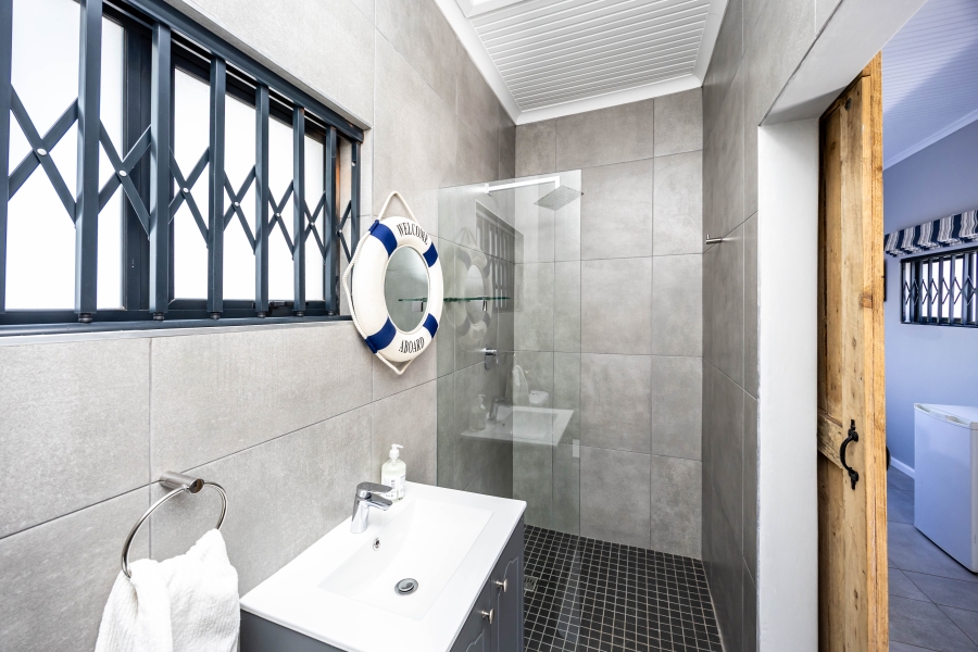 7 Bedroom Property for Sale in Cintsa East Eastern Cape